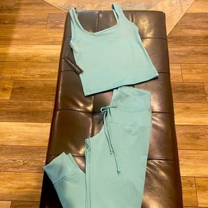 Catharine Malandrino Legging Set